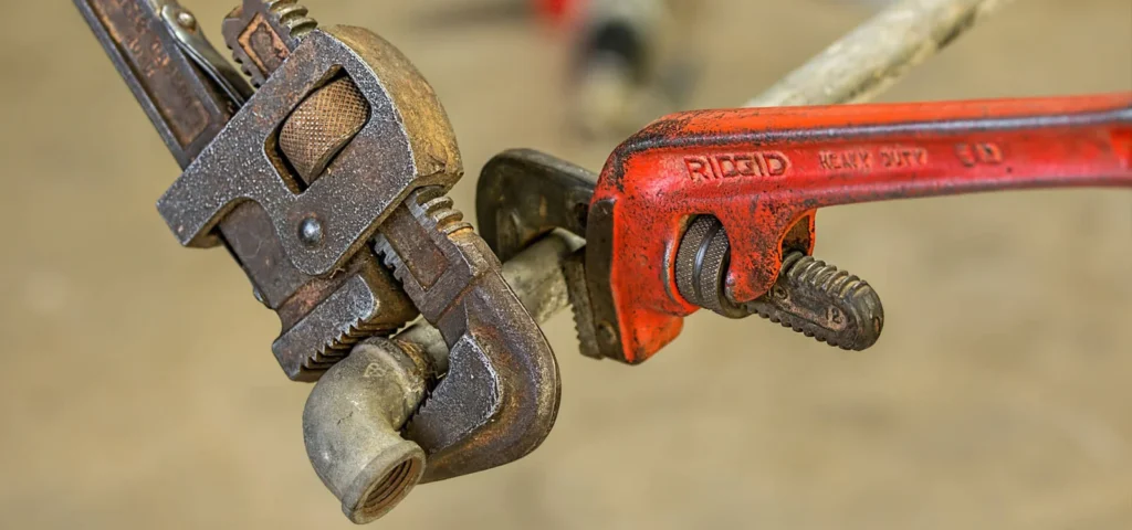 plumbing metal pipe wrench